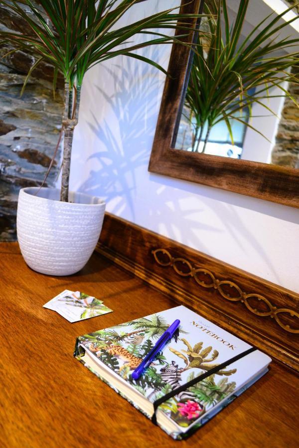 Le Vieux Moulin Gites - Detached Cottage With Garden Views And Pool Guegon Exterior photo
